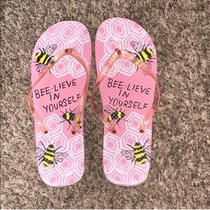 Womens Pink Bee Flip Flops Size 8